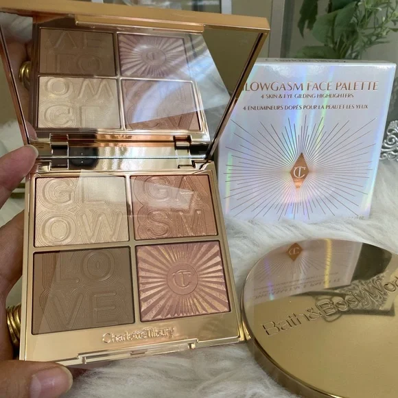 CHARLOTTE TILBURY GLOWGASM FACE PALETTE 4 SKIN & EYE GILDING HIGHLIGHTERS